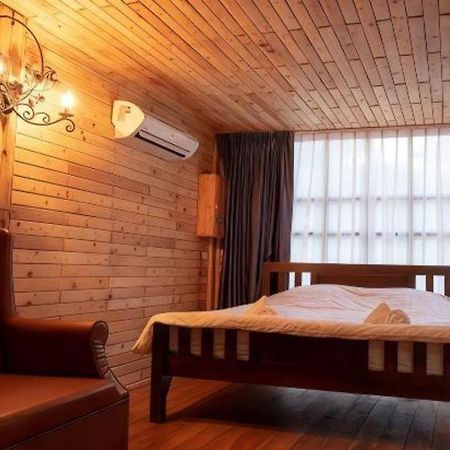 Hotel Oyo 75374 Baan Rak Mai Kanchanaburi Exterior foto